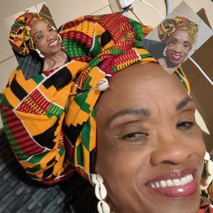 Meet your Posher, Phyllis